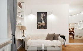 Apartment Warsaw Nowolipie By Renters